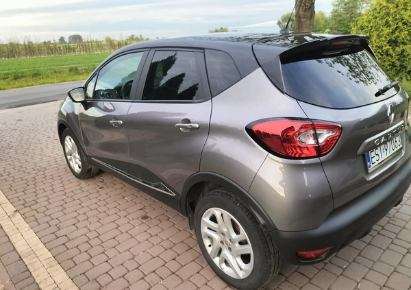 Renault Captur cena 46500 przebieg: 106800, rok produkcji 2017 z Błaszki małe 172